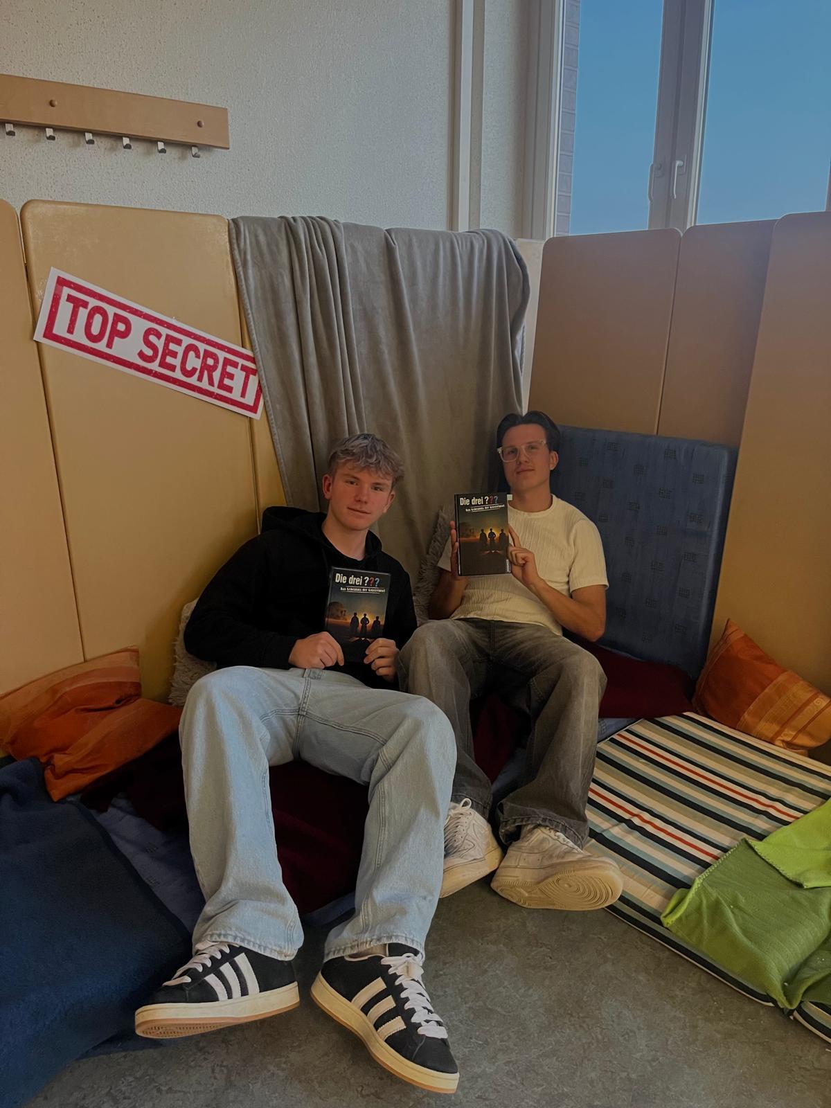 Leseabend_2026-01-22_Schüler_sitzen